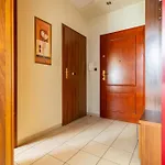 Przestrzenny Victus Z 2 Sypialniami Oraz Basenem By Renters Apartmán