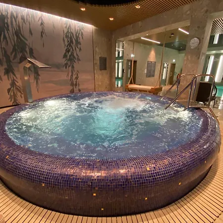 Victus Apartamenty, Patio 索波特